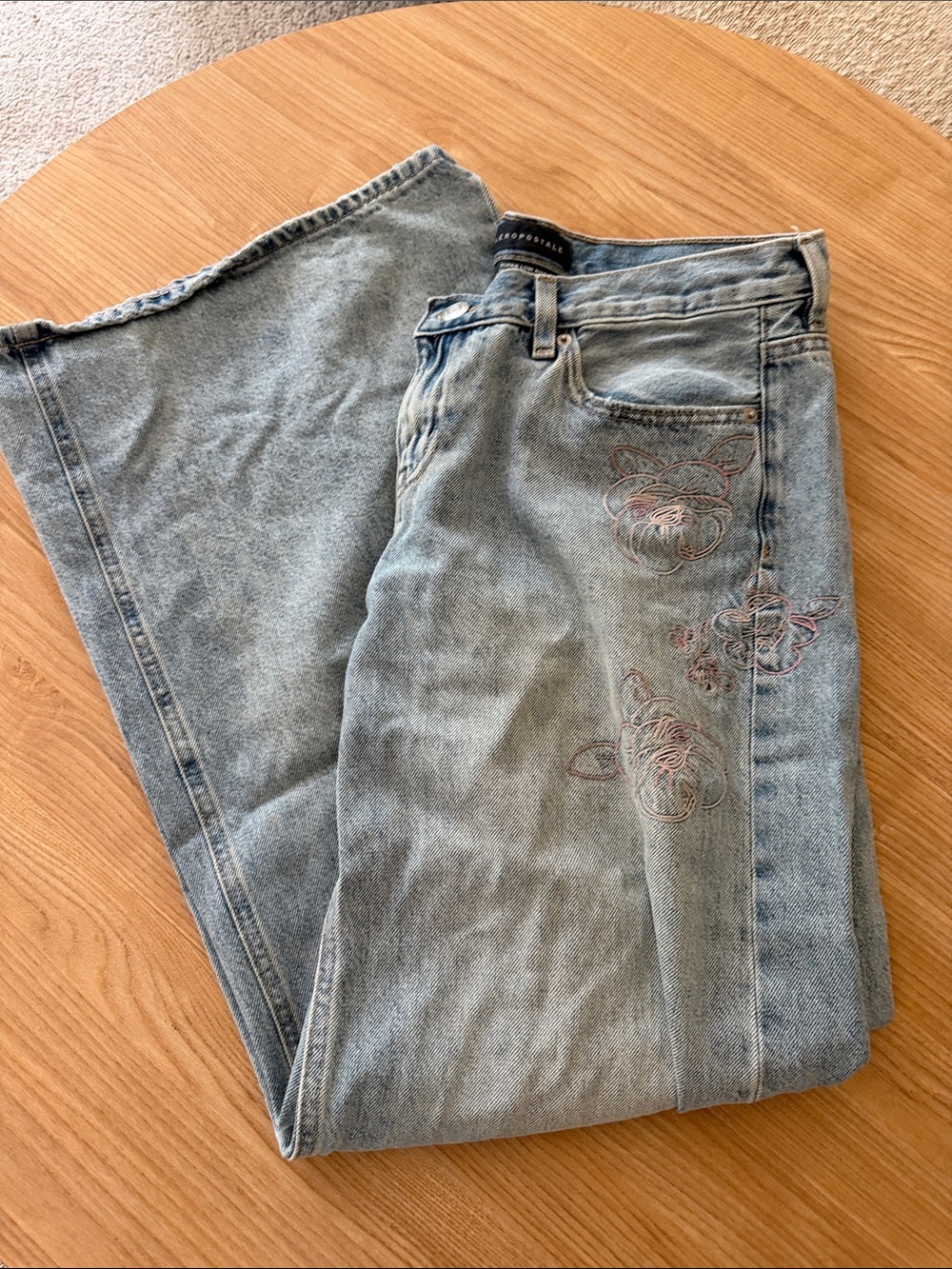 Aeropostale Light Blue women’s Relaxed Jeans with Embroidery